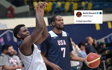 US' Anthony Edwards and Kevin Durant take part in a training session for the men's basketball team at Palais des sports Marcel-Cerdan in Paris on July 25, 2024, ahead of the Paris 2024 Olympic Games. (Photo by Arun SANKAR / AFP)