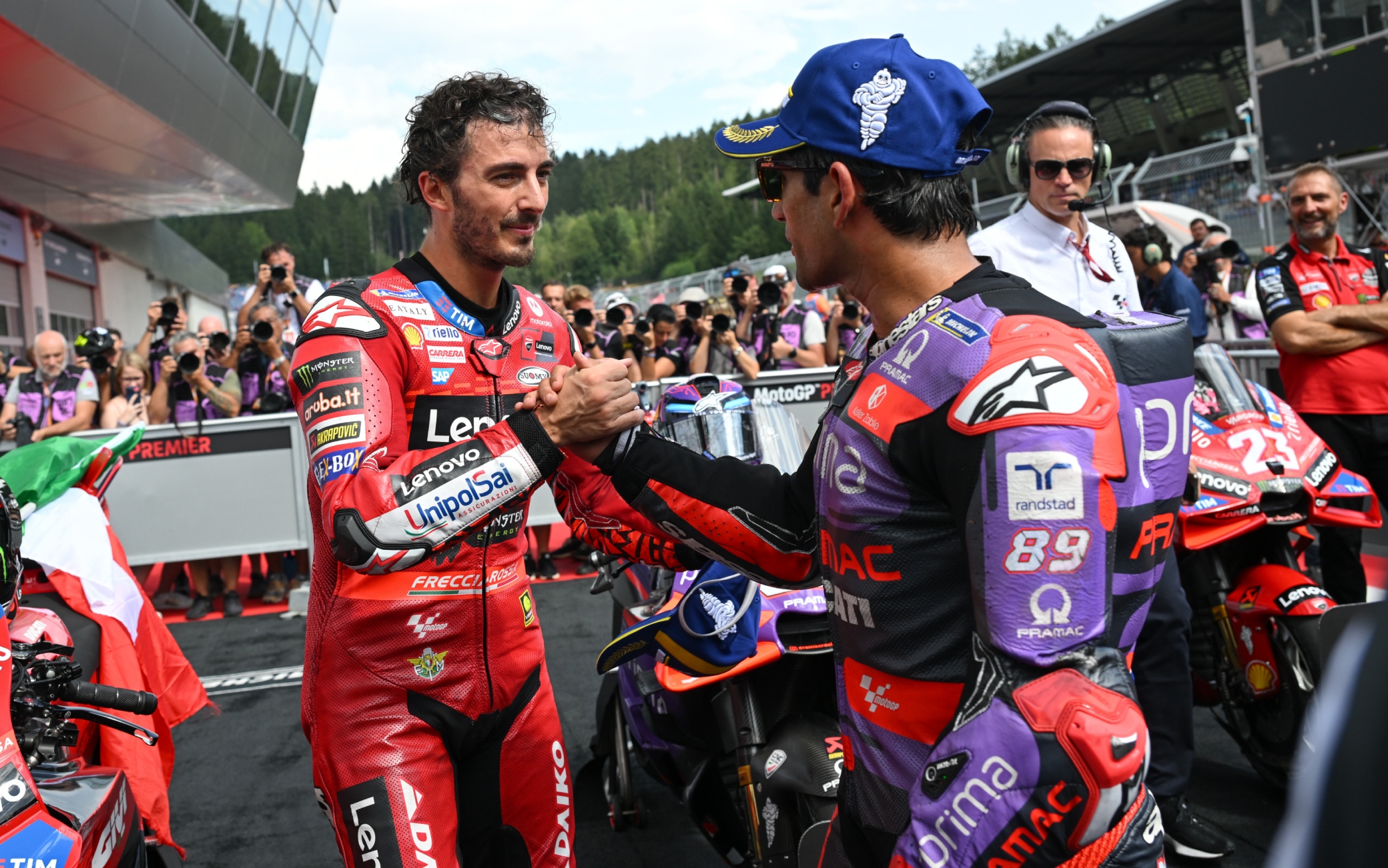 Pecco-Jorge al tie-break, che duello per il titolo