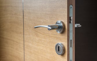 Porta in un hotel