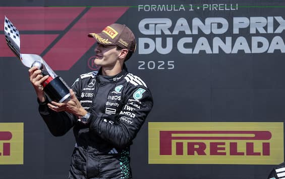 https://static.sky.it/editorialimages/8458ad2623f0a6635b23de763a0df500523cf620/skysport/it/motori/formula-1/video/2025/06/15/f1-gp-canada-russell-intervista-video/russell-ansa.jpeg?im=Resize,width=565