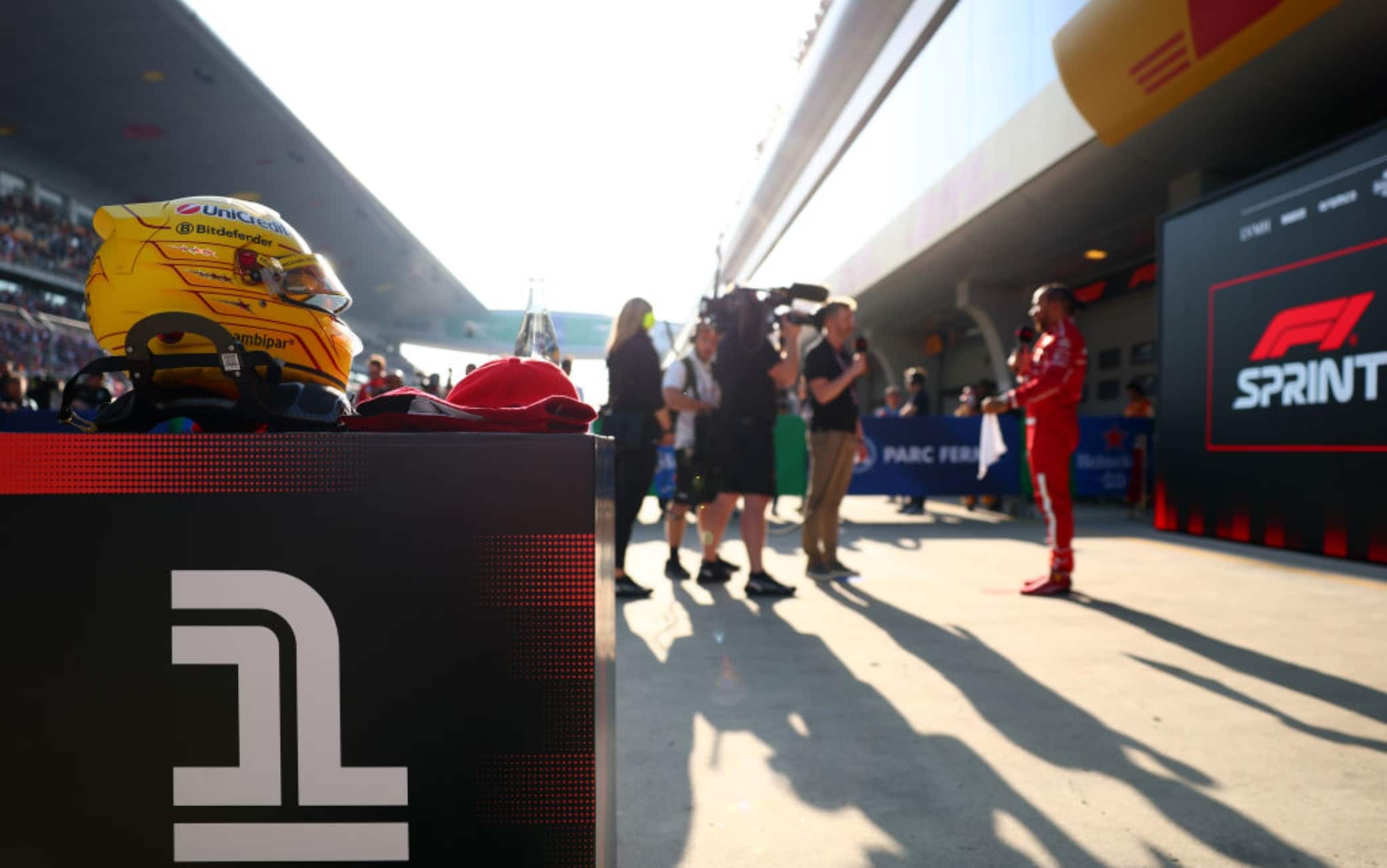 f1