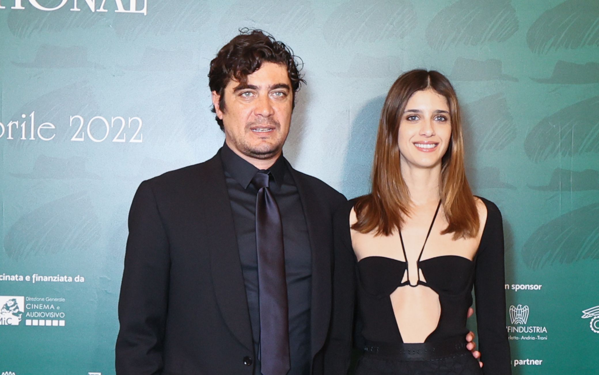 Riccardo Scamarcio e Benedetta Porcaroli, la storia della coppia in 8