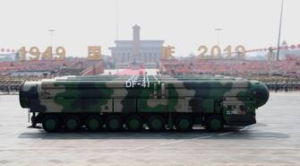 191001 -- BEIJING, Oct. 1, 2019 -- Dongfeng-41 intercontinental strategic nuclear missiles are reviewed in a grand military parade celebrating the 70th anniversary of the founding of the People s Republic of China in Beijing, capital of China, Oct. 1, 2019.  PRC70YearsCHINA-BEIJING-NATIONAL DAY-CELEBRATIONS CN LiuxBin PUBLICATIONxNOTxINxCHN