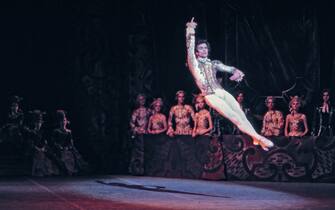 Rudolf Nureyev performing with Veronica Tenant and the National Ballet of Canada in 'Sleeping Beauty' which he choreographed in 1972. (Photo by Jack Mitchell/Getty Images)