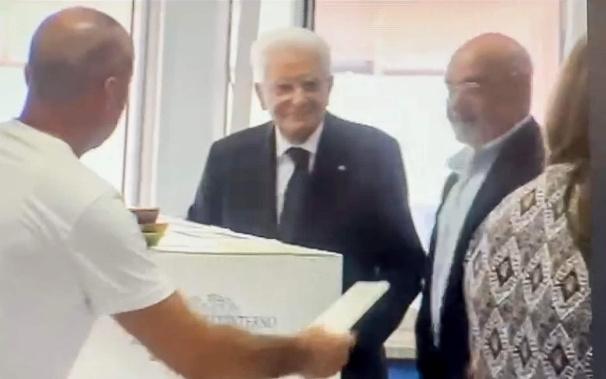 Mattarella al seggio a Palermo