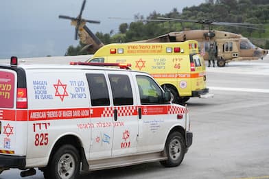 Ostaggi, altri 3 giorni di colloqui. Israele risponde a raid da Libano