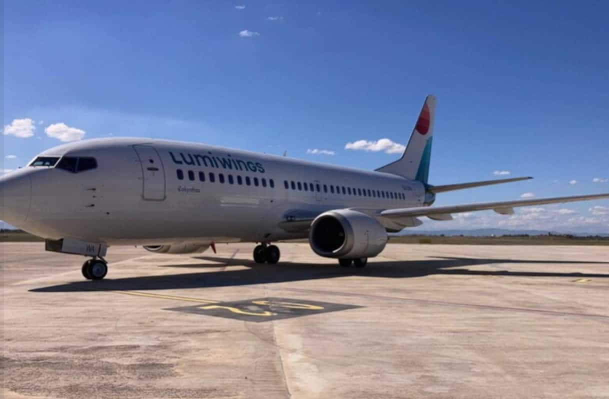 Foggia, voli Lumiwings fermi da due settimane in attesa di una decisione a Londra