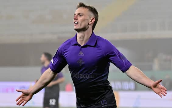 Gudmundsson-Fiorentina, c'è l'accordo con il Genoa (e lo sconto)