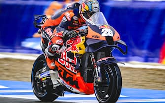 CIRCUITO DE JEREZ, SPAIN - APRIL 27: Dani Pedrosa, Red Bull KTM Factory Racing during the Spanish GP at Circuito de Jerez on Saturday April 27, 2024 in Jerez de la Frontera, Spain. (Photo by Gold and Goose / LAT Images)