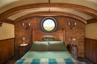 Air bnb / Hobbiton