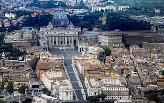 This aerial photograph taken on May 1, 2020 shows St Peter's square and St. Peter's Basilica in the Vatican, during the country's lockdown aimed at curbing the spread of the COVID-19 following the novel coronavirus pandemic. - The coronavirus has been affecting badly the Vatican's revenues, notably those coming from the Vatican Museums, but also from its fund raising campaigns. (Photo by Filippo MONTEFORTE / AFP) (Photo by FILIPPO MONTEFORTE/AFP via Getty Images)