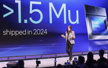 Intel: chip per l’intelligenza artificiale avanzata