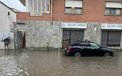 Maltempo a Torino, grandine e allagamenti a Leini e Mappano