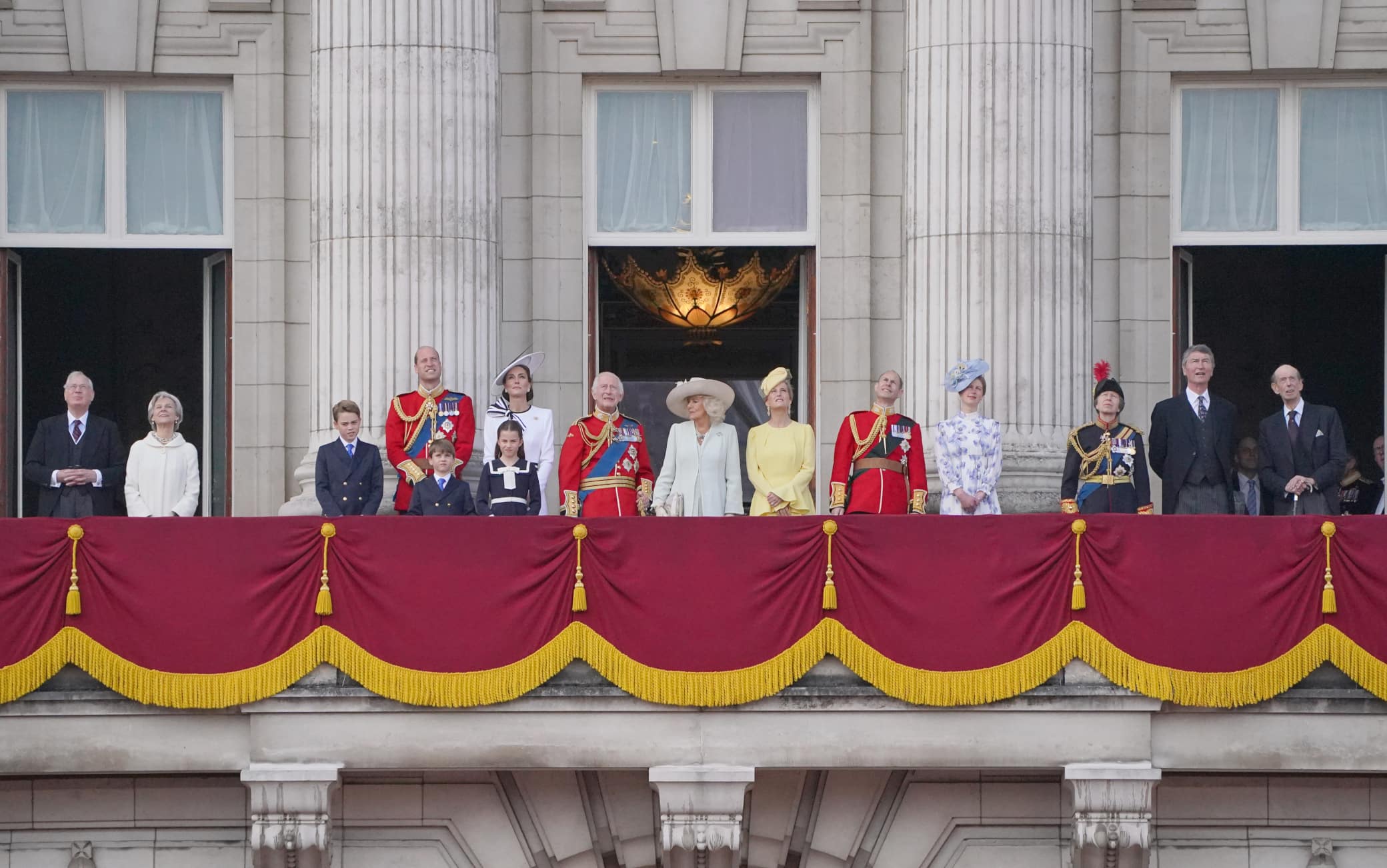 La famiglia reale sul balcone