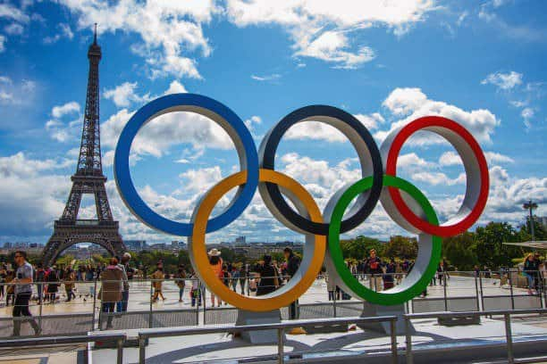 Olimpiadi 2024: viaggi, contratti e consulenze (d'oro). Come ha