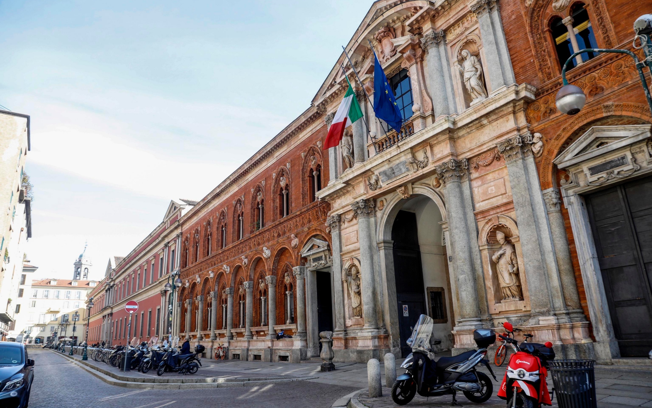 Scuole chiuse per emergenza Coronavirus