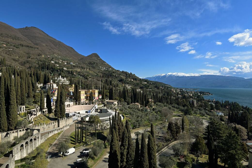 Vittoriale_panoramica.jpeg