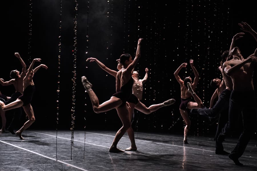 Bolero di Maša Kolar in una rilettura del celebre brano di Maurice Ravel