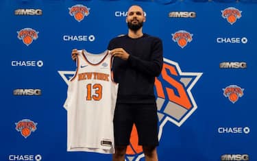 28. NEW YORK KNICKS | FIRMARE EVAN FOURNIER (2021)