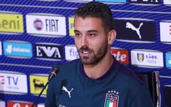 Italy's defender Leonardo Spinazzola speaks during a press conference at the Coverciano Sport Center in Florence, 09 October 2019. Italy will face Greece in its UEFA Euro 2020 qualifying match of group J on 12 October in Rome.  
ANSA/CLAUDIO GIOVANNINI