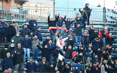 Pagani, Salerno, Italy - December 19, 2021 : Turris fans cheer with scarves, smokes and songs during the match of  Italian Football Championship, Serie C Girone C, Lega Pro. 19th day of the first round.Paganese Vs Turris, final result 1 - 1. (Photo by Pasquale Senatore / Pacific Press/Sipa USA)