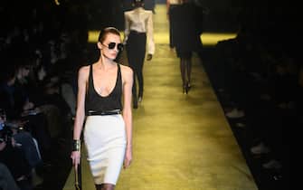 Paris Fashion Week sfilata Saint Laurent