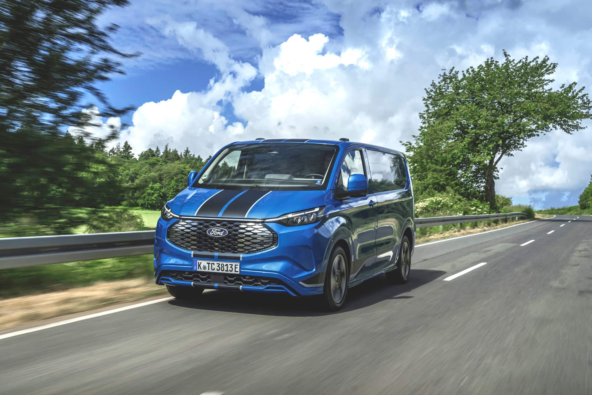 Ford E-Transit Custom Sport