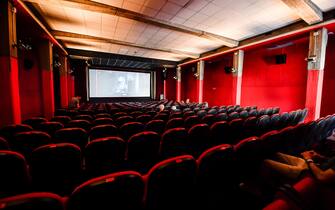 Milano, riaprono i cinema dopo l’emergenza Coronavirus
Milano, riaprono i cinema dopo l’emergenza Coronavirus