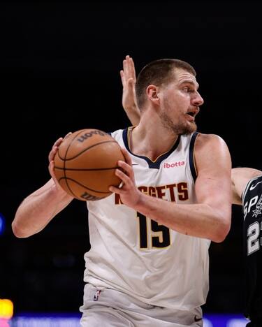NIKOLA JOKIC (NUGGETS)