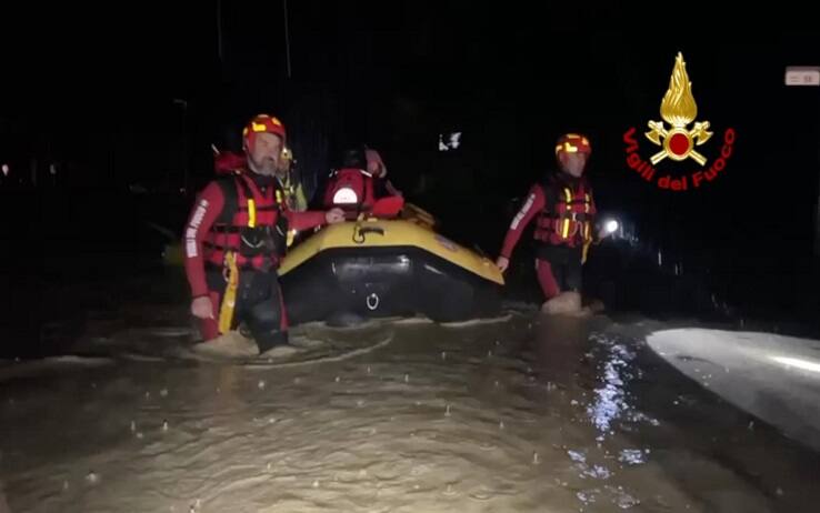 Meteo, Maltempo In Emilia-Romagna: Le Spaventose Immagini Dell ...