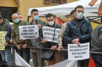 Piazza Montecitorio sit in di protesta dei venditori ambulanti e fieristi