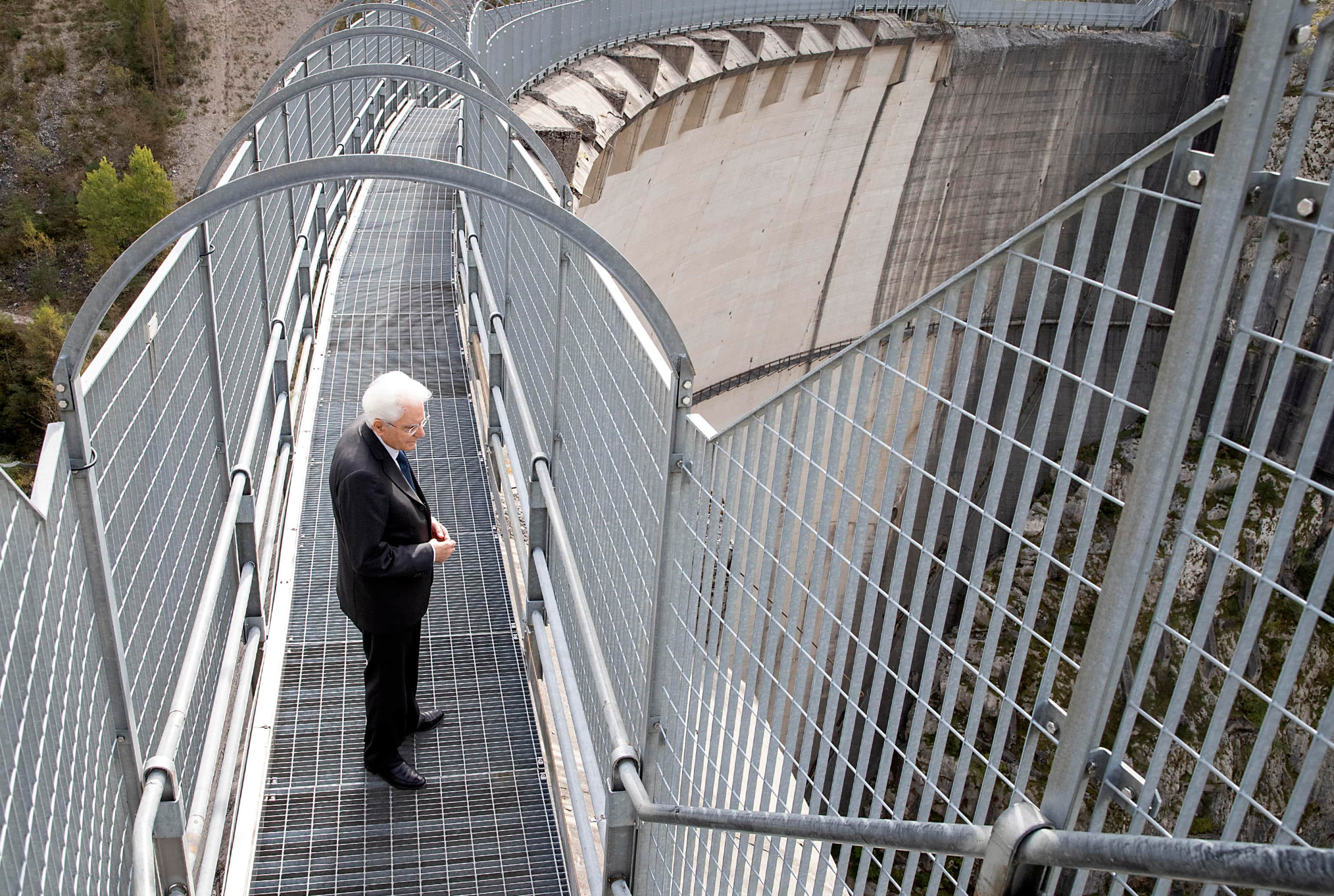 Il presidente della Repubblica, Sergio Mattarella, alla cerimonia di commemorazione della tragedia del Vajont, Longarone (Belluno), 9 ottobre 2023. ANSA/PAOLO GIANDOTTI/US QUIRINALE +++ NO SALES, EDITORIAL USE ONLY +++ NPK +++