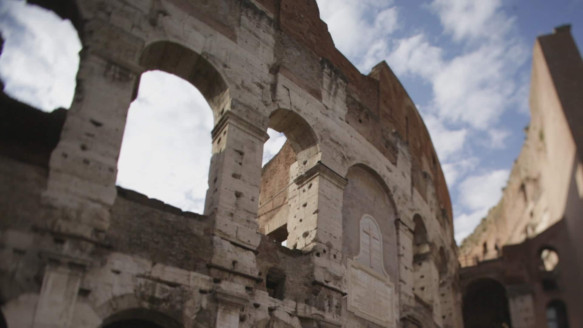 7.Domenica_Sette-Meraviglie-colosseo.jpg