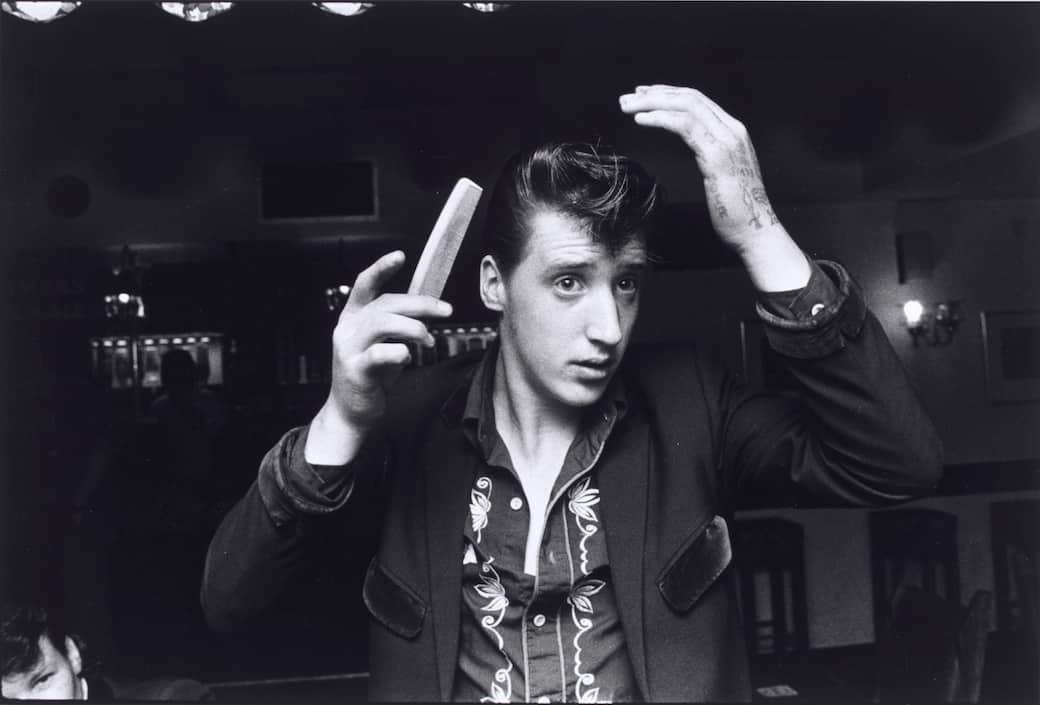 Chris_Steele-Perkins_GB._ENGLAND._Bradford._Market_Tavern._1976._(c)_Chris_Steele-Perkins_Magnum_Photos.jpg