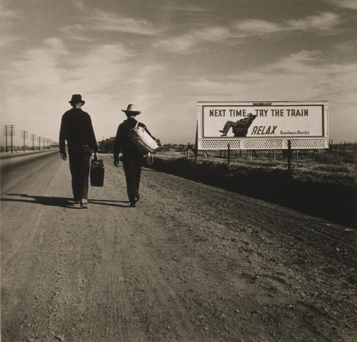 2_Dorothea-Lange-_Toward-Los-Angeles..jpg