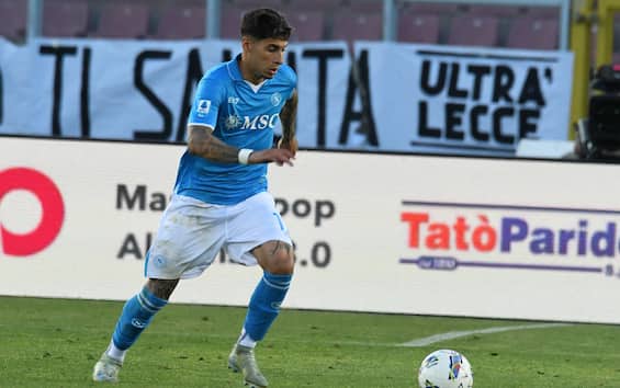 https://static.sky.it/editorialimages/8d25fd91ccbbaeb8a281f73a13d46ae91155ec45/skysport/it/calcio/serie-a/2025/05/22/serie-a-diffidati-spareggio-scudetto/ipa_olivera_napoli.jpg?im=Resize,width=565