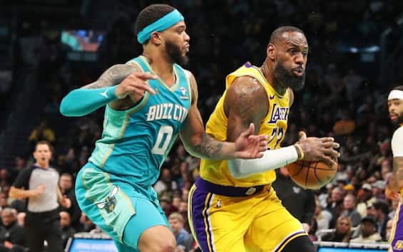Lakers vs Hornets Postponed Due to Los Angeles Fires