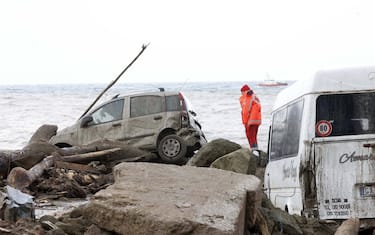 (221127) -- ROME, Nov. 27, 2022 (Xinhua) -- This photo taken on Nov. 26, 2022 shows damaged cars after a landslide on the island of Ischia, Italy. At least one person died and several others went missing in the island of Ischia in southern Italy on Saturday, after heavy rains triggered a landslide hitting several residential buildings, according to authorities and local media. (Str/Xinhua) - Jin Mamengni -//CHINENOUVELLE_XxjpbeE007059_20221127_PEPFN0A001/Credit:CHINE NOUVELLE/SIPA/2211270823/Credit:CHINE NOUVELLE/SIPA/2211270843