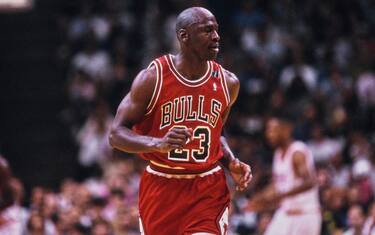 American basketball player Michael Jordan in action for the Chicago Bulls during an NBA game, United States, March 1992. (Photo by Bongarts/Getty Images)