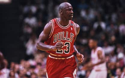 American basketball player Michael Jordan in action for the Chicago Bulls during an NBA game, United States, March 1992. (Photo by Bongarts/Getty Images)