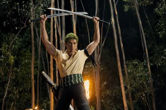 One Piece. Mackenyu Arata as Roronoa Zoro in season 1 of One Piece. Cr. Casey Crafford/Netflix © 2023