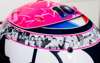 Gasly, casco speciale per ricordare Hubert. FOTO