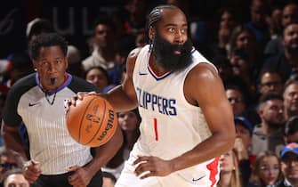 NEW YORK, NY - NOVEMBER 6: James Harden #1 of the LA Clippers dribbles the ball during the game against the New York Knicks on November 6, 2023 at Madison Square Garden in New York, NY. NOTE TO USER: User expressly acknowledges and agrees that, by downloading and or using this Photograph, user is consenting to the terms and conditions of the Getty Images License Agreement. Mandatory Copyright Notice: Copyright 2023 NBAE (Photo by Stephen Gosling/NBAE via Getty Images)