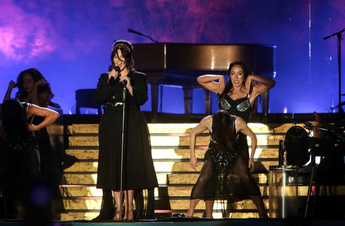 Lana Del Rey, in Italia nel 2024 sul palco degli IDays di Milano