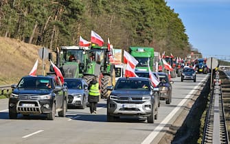 25 February 2024, Poland, Slubice: Farmers from Poland are driving their vehicles on the A2 autostrada (European route 30) towards the German-Polish border (Frankfurt/Oder). The protests by Polish farmers, which have been going on for weeks, are directed against the EU agricultural policy, but also against the import of cheap agricultural products from Ukraine. Photo: Patrick Pleul/dpa (Photo by Patrick Pleul/picture alliance via Getty Images)
