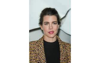 03_charlotte_casiraghi_paris_fashion_week_ipa - 1