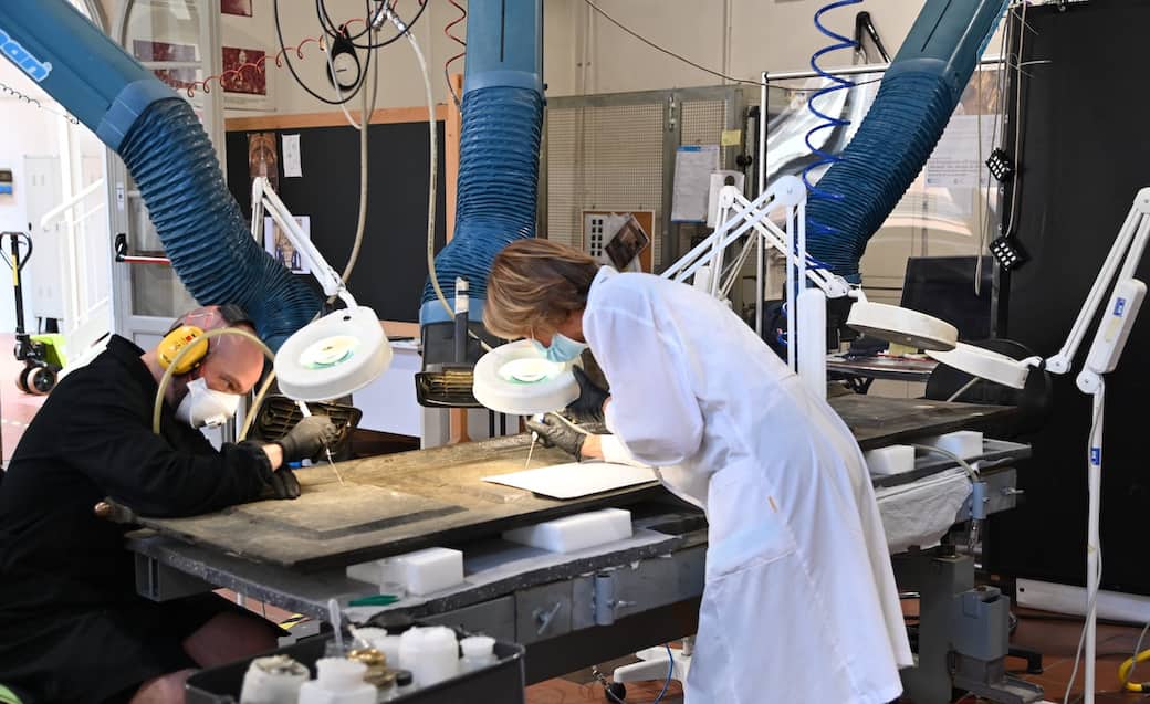 Porta degli Apostoli, durante il restauro. Crediti Fotografici Opificio delle Pietre Dure