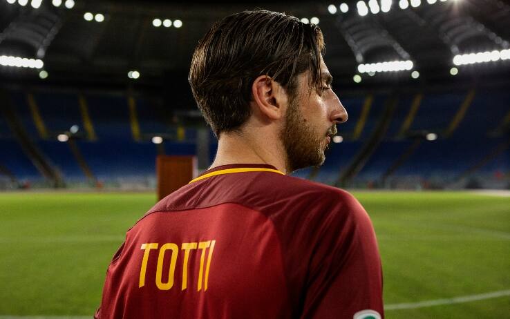 Pietro Castellitto interpreta Francesco Totti 