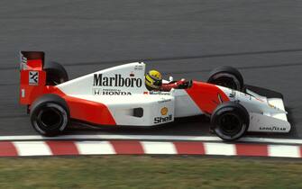 SUZUKA, JAPAN - OCTOBER 25: Ayrton Senna, McLaren MP4-7A Honda during the Japanese GP at Suzuka on October 25, 1992 in Suzuka, Japan. (Photo by Ercole Colombo / Studio Colombo)