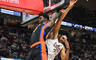 CLEVELAND, OHIO - APRIL 18: Julius Randle #30 of the New York Knicks is fouled by Jarrett Allen #31 of the Cleveland Cavaliers during the fourth quarter of Game Two of the Eastern Conference First Round Playoffs at Rocket Mortgage Fieldhouse on April 18, 2023 in Cleveland, Ohio. The Cavaliers defeated the Knicks 107-90. NOTE TO USER: User expressly acknowledges and agrees that, by downloading and or using this photograph, User is consenting to the terms and conditions of the Getty Images License Agreement. (Photo by Jason Miller/Getty Images)